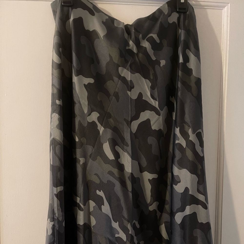 Express Gray Camouflage Midi Skirt
